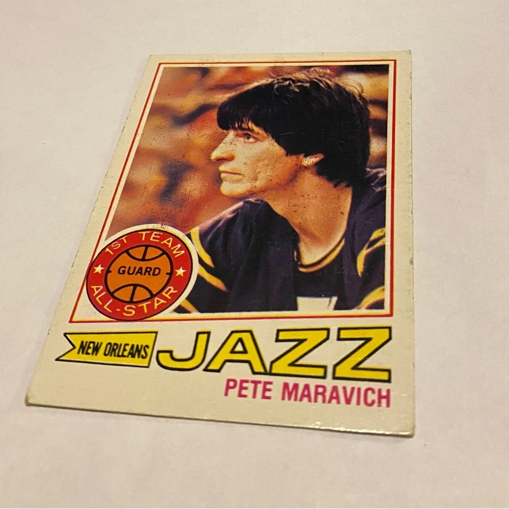 Pete Maravich 1977 Topps Basketball Card Vintage collectible #20